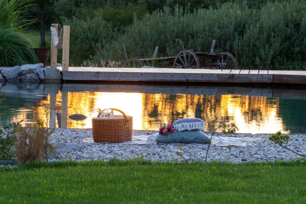 Glamping Happiness With Natural Pool Ribnica المظهر الخارجي الصورة